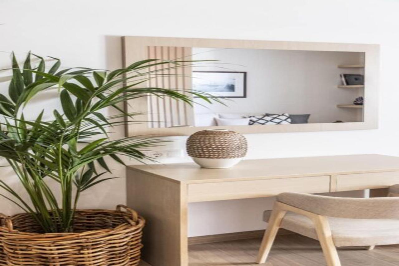 Gallery Suites & Residences Пирей Экстерьер фото